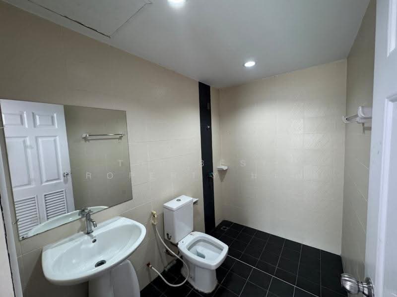 Villa Kunalai 1 Bangbuathong, Nonthaburi, Soi Wat Lat Pla Duk, Bang Rak Pattana, Bang Bua Thong, Nonthaburi, 8 Bedrooms, 100 sqm, Single Detached House For Sale, by The Best Property มายด์, 500621440 - DDproperty.com