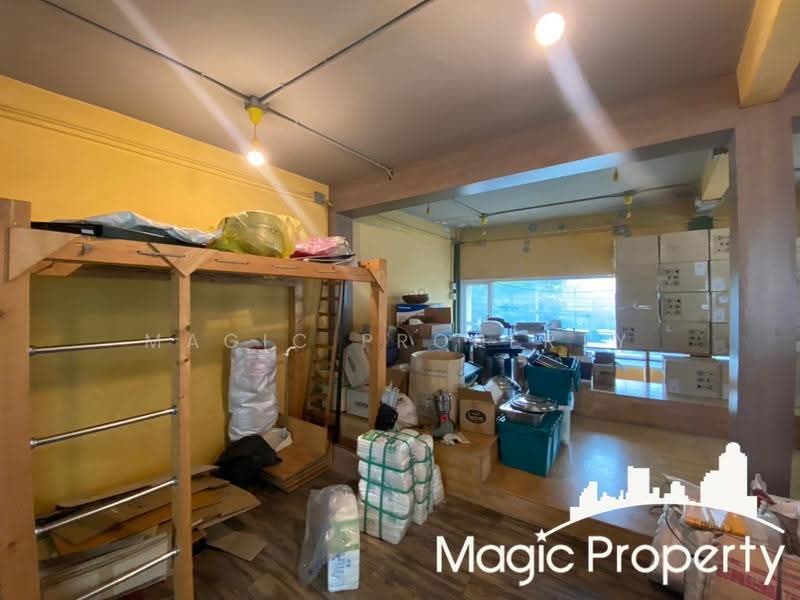 Commercial Building For Rent on Sukhumvit 63 Road (Ekkamai), Bangkok, Khlong Tan Nua, Watthana, Bangkok, , 160 sqm, Shophouse For Rent, by Magic Property, 500621585 - DDproperty.com