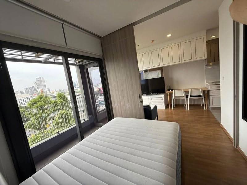 Cloud Thonglor-Phetchaburi, Bangkok, 1986 New Petchaburi Road, Bang Kapi, Huai Khwang, Bangkok, 1 Bedroom, 33 sqm, Condo For Rent, by Vinai Wattana, 500621586 - DDproperty.com