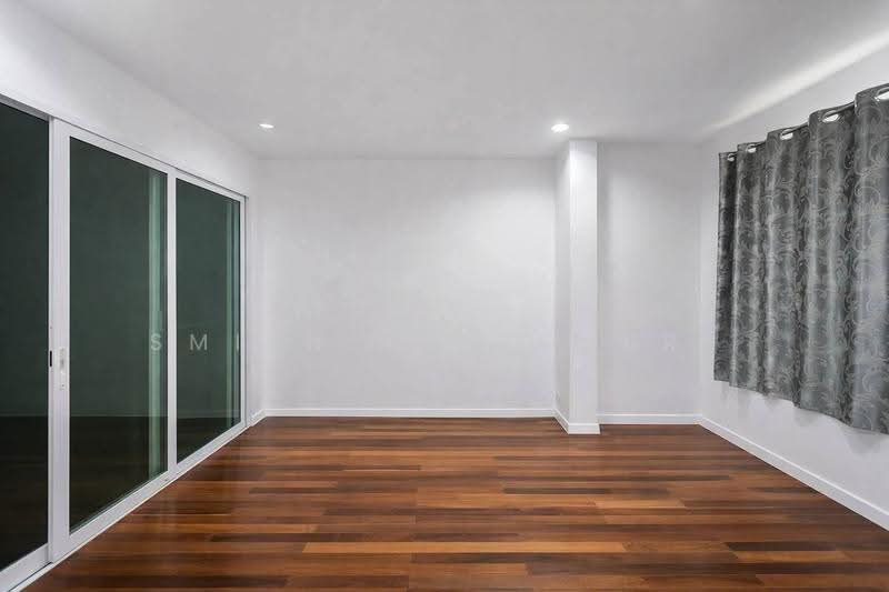 Seri Village 2 Rama 9, Bangkok, Hua Mak, Bang Kapi, Bangkok, 4 Bedrooms, 180 sqm, Single Detached House For Sale, by Smith Totiemsri, 500621594 - DDproperty.com