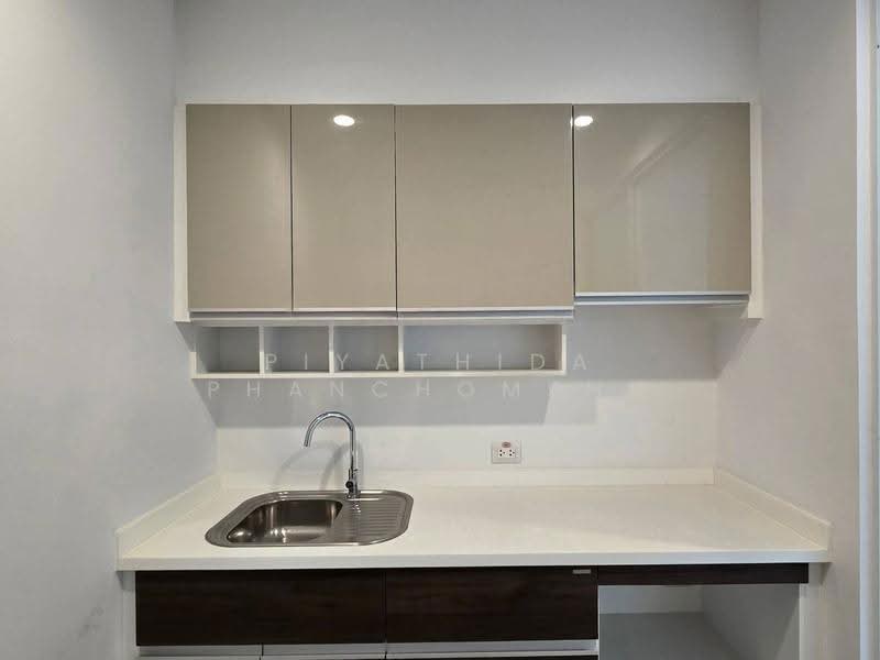 Supalai Elite Phayathai, Bangkok, Ayutthaya Road, Thanon Phaya Thai, Ratchathewi, Bangkok, 1 Bedroom, 61 sqm, Condo For Sale, by Piyathida Phanchomphu, 500621713 - DDproperty.com