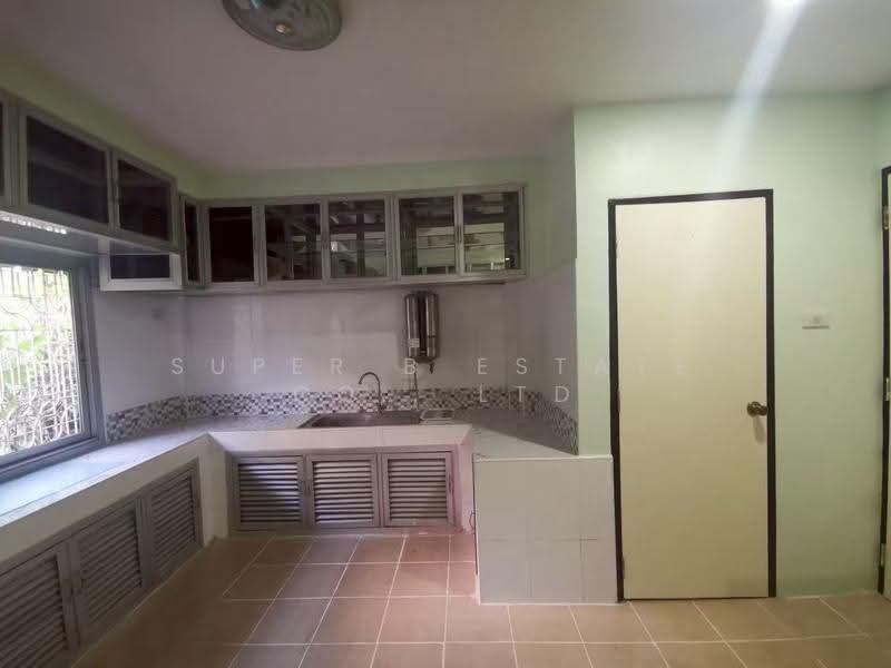ทาวน์โฮม ซอยสมบูรณ์สวัสดิ์ 1 รามคำเเหง 21, Bangkok, รามคำเเหง, Phlapphla, Wang Thonglang, Bangkok, 3 Bedrooms, 150 sqm, Townhouse For Sale, by Super B Estate Co., Ltd, 500621758 - DDproperty.com
