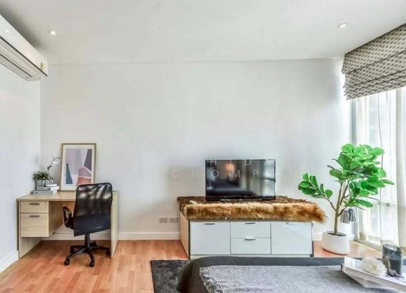 Fullerton Sukhumvit, Bangkok, Sukhumvit Road, Khlong Tan Nua, Watthana, Bangkok, 2 Bedrooms, 96 sqm, Condo For Sale, by Piyathida Phanchomphu, 500621807 - DDproperty.com