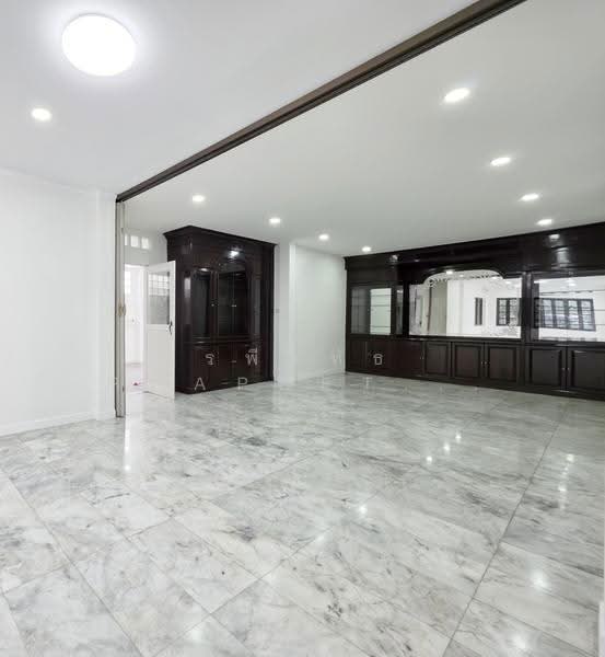 Chaiyaphruek Ramintra, Bangkok, Sukhaphiban 5 Road, Tha Rang, Bang Khen, Bangkok, 5 Bedrooms, 300 sqm, Single Detached House For Rent, by รพีร์ทัธ Rhapeethut (ทัธ), 500621831 - DDproperty.com