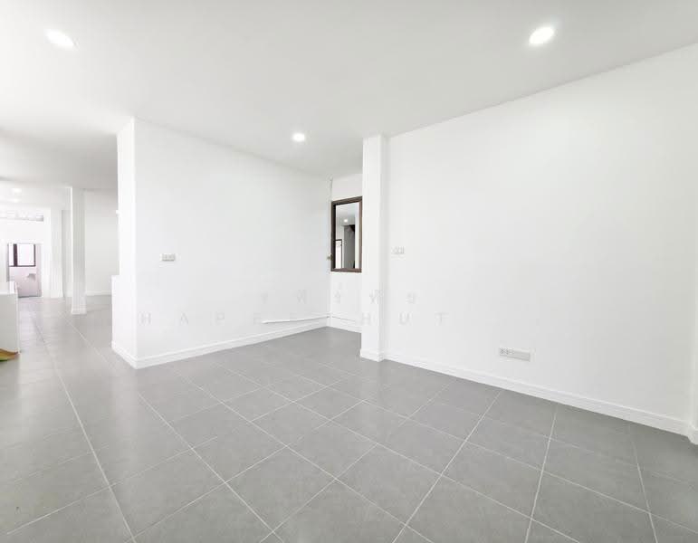 Chaiyaphruek Ramintra, Bangkok, Sukhaphiban 5 Road, Tha Rang, Bang Khen, Bangkok, 5 Bedrooms, 300 sqm, Single Detached House For Rent, by รพีร์ทัธ Rhapeethut (ทัธ), 500621831 - DDproperty.com