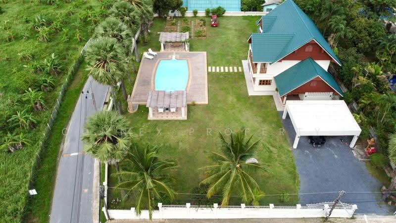 Spacious Land & Private Pool Villa, Phuket, -, Chalong, Muang Phuket, Phuket, 5 Bedrooms, 2,028 sqm, Single Detached House For Sale, by Connex Property, 500621841 - DDproperty.com