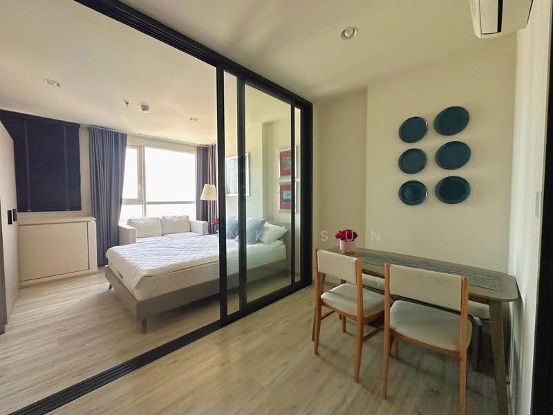 XT Huaikhwang, Bangkok, 244 Ratchadaphisek Road, Huai Khwang, Bangkok, 1 Bedroom, 29 sqm, Condo For Rent, by Frank. Sun, 500621859 - DDproperty.com