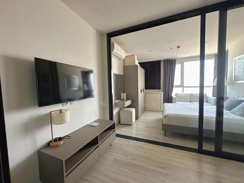 XT Huaikhwang, Bangkok, 244 Ratchadaphisek Road, Huai Khwang, Bangkok, 1 Bedroom, 29 sqm, Condo For Rent, by Frank. Sun, 500621859 - DDproperty.com