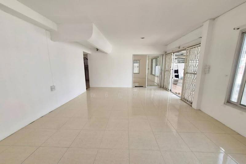 เสนานิเวศน์ 1, Bangkok, เสนานิคม, Chorake Bua, Lat Phrao, Bangkok, 4 Bedrooms, 250 sqm, Single Detached House For Sale, by คุณธัญญ่า, 500621868 - DDproperty.com