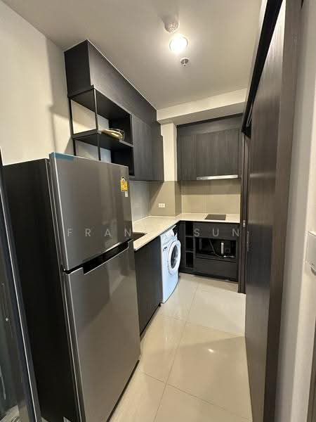 XT Huaikhwang, Bangkok, 244 Ratchadaphisek Road, Huai Khwang, Bangkok, 1 Bedroom, 35 sqm, Condo For Rent, by Frank. Sun, 500621891 - DDproperty.com