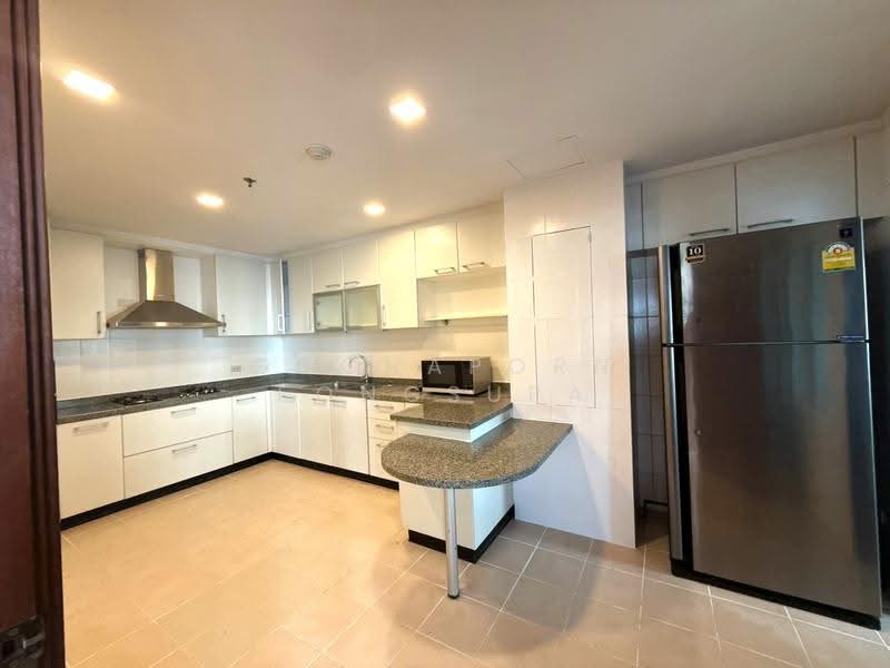 The Grand Sethiwan, Bangkok, 82 Soi Sukhumvit 24, Khong Tan, Khlong Toei, Bangkok, 3 Bedrooms, 250 sqm, Condo For Rent, by Gochaporn Fongsupa, 500621896 - DDproperty.com