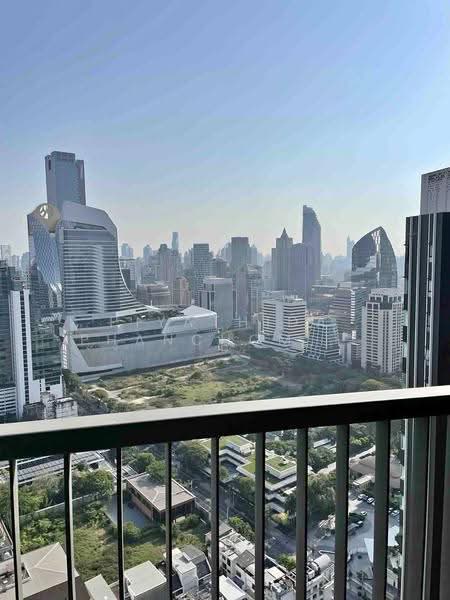 Life One Wireless, Bangkok, 1 Wireless Road, Lumphini, Pathum Wan, Bangkok, 2 Bedrooms, 63 sqm, Condo For Rent, by Piyathida Phanchomphu, 500621904 - DDproperty.com