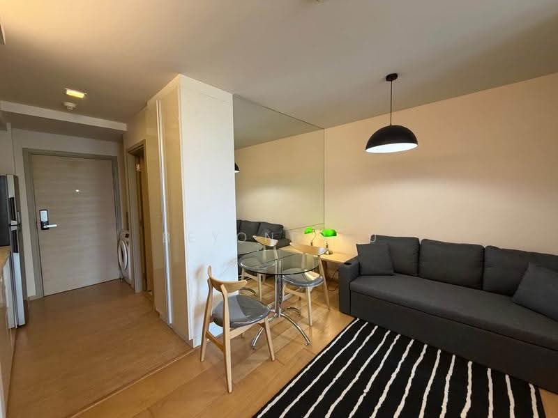 Liv @ 49, Bangkok, 9 Sukhumvit 49 Rd, Khlong Tan Nua, Watthana, Bangkok, 1 Bedroom, 39 sqm, Condo For Rent, by Beyond360, 500621977 - DDproperty.com