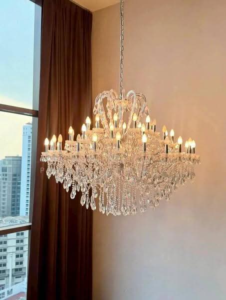The Emporio Place, Bangkok, 93 Soi Sukhumvit 24, Sukhumvit Road, Khong Tan, Khlong Toei, Bangkok, 1 Bedroom, 83 sqm, Condo For Rent, by Piyathida Phanchomphu, 500621979 - DDproperty.com