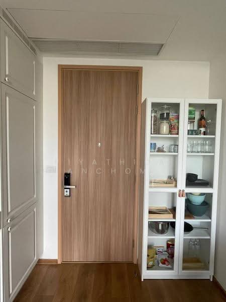 Noble BE33, Bangkok, 19 Soi Sukhumvit 33, Khlong Tan Nua, Watthana, Bangkok, 1 Bedroom, 36 sqm, Condo For Sale, by Piyathida Phanchomphu, 500621987 - DDproperty.com