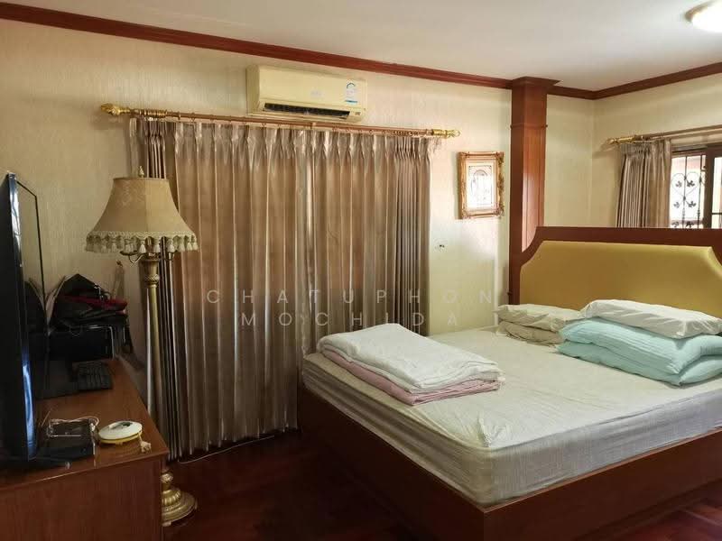 5-BR House, Bangkok, Suan Luang, Bangkok, 5 Bedrooms, 900 sqm, Single Detached House For Sale, by Chatuphon Mochida, 500621988 - DDproperty.com