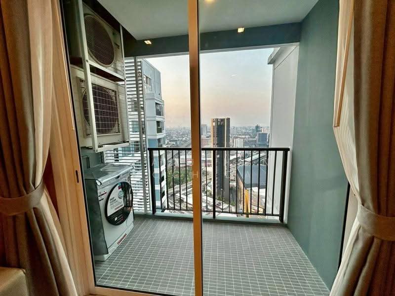 The Saint Residences Ladprao, Bangkok, 588 Vibhavadi-Rangsit Road, Jom Phon, Chatuchak, Bangkok, 1 Bedroom, 35 sqm, Condo For Rent, by Chatuphon Mochida, 500621994 - DDproperty.com