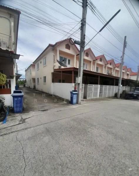 หมู่บ้านเฟื่องฟ้าวิลล่า17 เฟส5 แพรกษา สมุทรปราการ, Samut Prakan, Phreak Sa Mai, Muang Samut Prakarn, Samut Prakan, 3 Bedrooms, 150 sqm, Townhouse For Sale, by The Best Property หน่อย, 500622089 - DDproperty.com