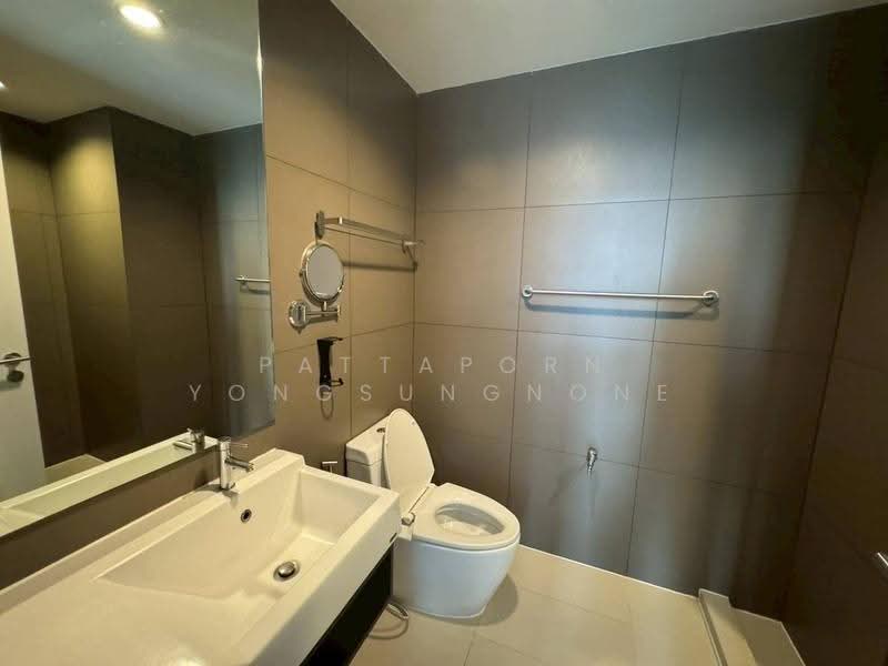 UP Ekamai, Bangkok, Soi Sukhumvit 63, Khlong Tan Nua, Watthana, Bangkok, 1 Bedroom, 30 sqm, Condo For Sale, by Pattaporn Yongsungnone, 500622145 - DDproperty.com