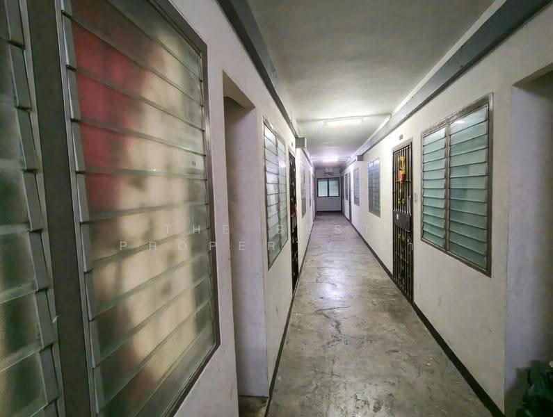 Baan Ua-Athorn Wat Sri Waree Noi, Samut Prakan, Srisa Chorakhe Yai, Bang Sao Thong, Samut Prakan, 1 Bedroom, 32 sqm, Condo For Sale, by The Best Property ชา, 500622206 - DDproperty.com