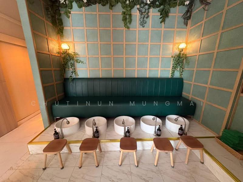 2-Story Massage for Takeover in Silom-Sala Daeng BTS Walk Distance, กรุงเทพ, สีลม, สุริยวงศ์, บางรัก, กรุงเทพ, 405 ตร.ม., ตึกแถว-อาคารพาณิชย์ ขาย, โดย Chutinun Mungmai, 500622209 - DDproperty.com