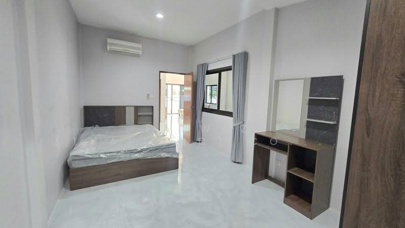 2-Bedroom House for Rent at Sri Suchart Grand View 3, Rassada Phuket, Phuket, Ratsada, Muang Phuket, Phuket, 2 Bedrooms, 3 sqm, Single Detached House For Rent, by Fazwaz (Thailand) Co., Ltd., 500622217 - DDproperty.com