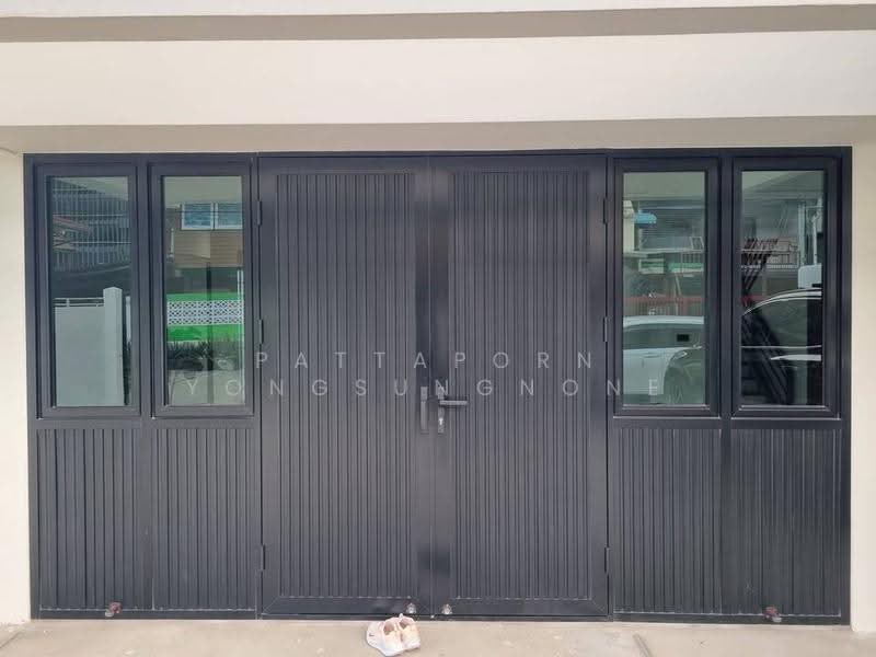 3-BR House, Bangkok, Suan Luang, Bangkok, 3 Bedrooms, 260 sqm, Single Detached House For Sale, by Pattaporn Yongsungnone, 500622229 - DDproperty.com