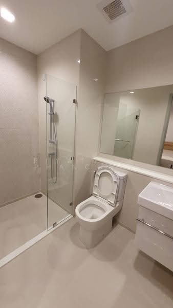 Life Sukhumvit 62, Bangkok, Soi Sukhumvit 62, Bang Chak, Phra Khanong, Bangkok, 2 Bedrooms, 50 sqm, Condo For Sale, by Piyathida Phanchomphu, 500622286 - DDproperty.com