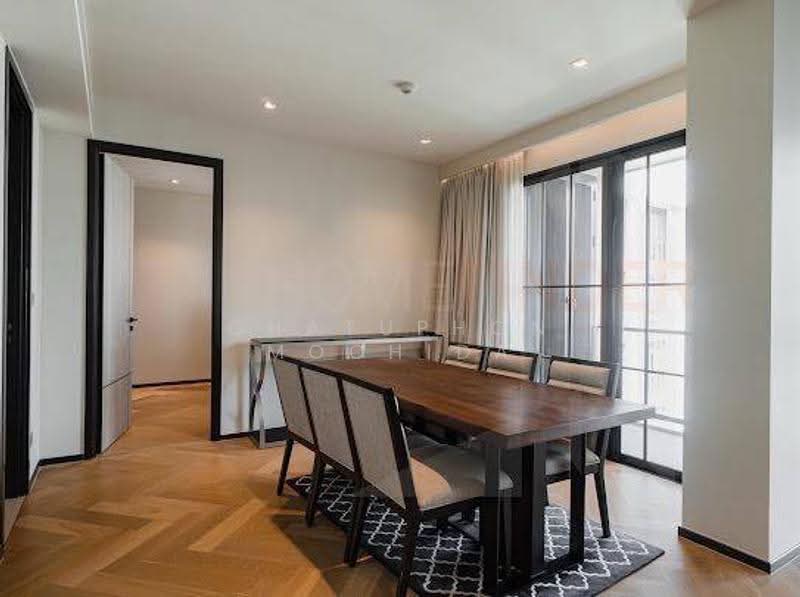 The Reserve Sukhumvit 61, Bangkok, 78 Soi Sukhumvit 61, Khlong Tan Nua, Watthana, Bangkok, 2 Bedrooms, 126 sqm, Condo For Sale, by Chatuphon Mochida, 500622410 - DDproperty.com