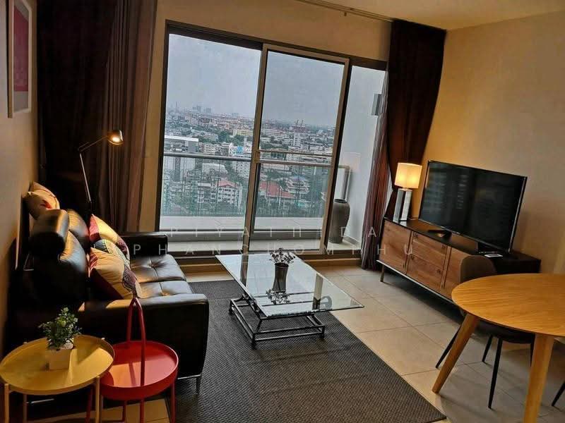 The Lofts Ekkamai, Bangkok, 1415 Sukhumvit Road, Phra Kanong Nua, Watthana, Bangkok, 1 Bedroom, 45 sqm, Condo For Rent, by Piyathida Phanchomphu, 500622422 - DDproperty.com
