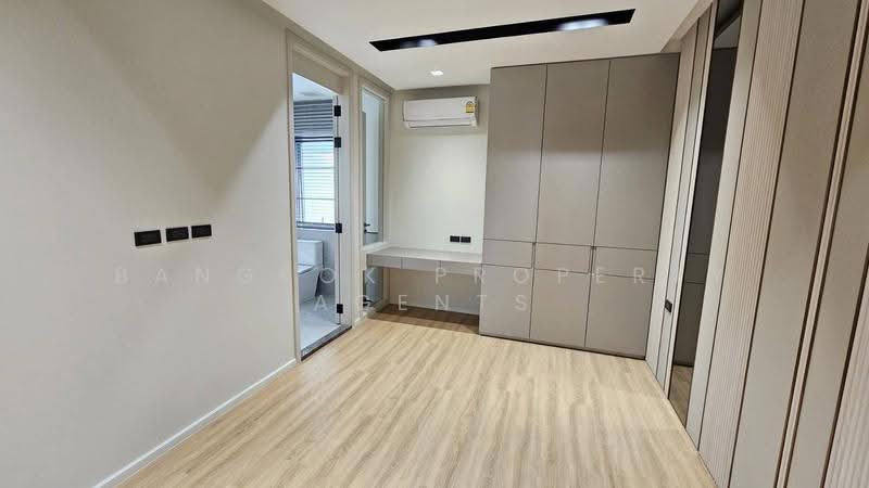 Baan Suan Plu, Bangkok, Soi Phatthanasin, Thung Maha Mek, Sathon, Bangkok, 3 Bedrooms, 295 sqm, Condo For Rent, by BANGKOK PROPERTY AGENTS, 500622445 - DDproperty.com
