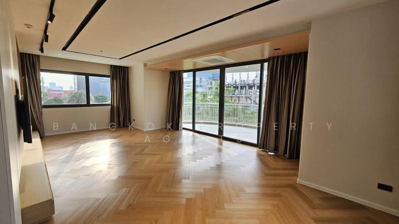 Baan Suan Plu, Bangkok, Soi Phatthanasin, Thung Maha Mek, Sathon, Bangkok, 3 Bedrooms, 295 sqm, Condo For Rent, by BANGKOK PROPERTY AGENTS, 500622445 - DDproperty.com