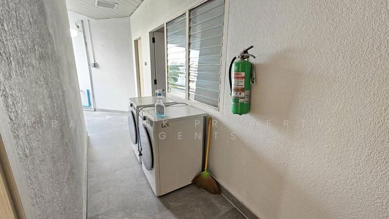 Baan Suan Plu, Bangkok, Soi Phatthanasin, Thung Maha Mek, Sathon, Bangkok, 3 Bedrooms, 295 sqm, Condo For Rent, by BANGKOK PROPERTY AGENTS, 500622445 - DDproperty.com