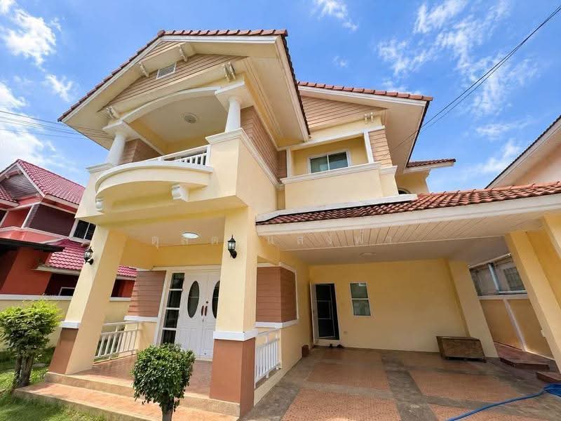 ให้เช่าบ้านเดี่ยว ม.มณีรินทร์เพลส ใกล้โลตัส ไร่กล้วย ศรีราชา, Chon Buri (Pattaya), Surasak, Si Racha, Chon Buri (Pattaya), 3 Bedrooms, 200 sqm, Single Detached House For Rent, by Dusit Saengfa, 500622457 - DDproperty.com