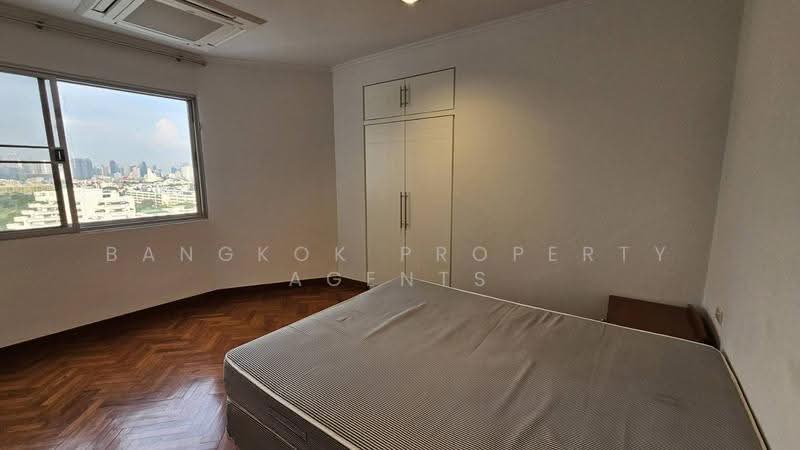 Baan Suan Plu, Bangkok, Soi Phatthanasin, Thung Maha Mek, Sathon, Bangkok, 4 Bedrooms, 300 sqm, Condo For Rent, by BANGKOK PROPERTY AGENTS, 500622472 - DDproperty.com