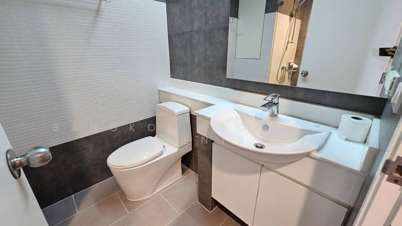 Baan Suan Plu, Bangkok, Soi Phatthanasin, Thung Maha Mek, Sathon, Bangkok, 4 Bedrooms, 300 sqm, Condo For Rent, by BANGKOK PROPERTY AGENTS, 500622472 - DDproperty.com
