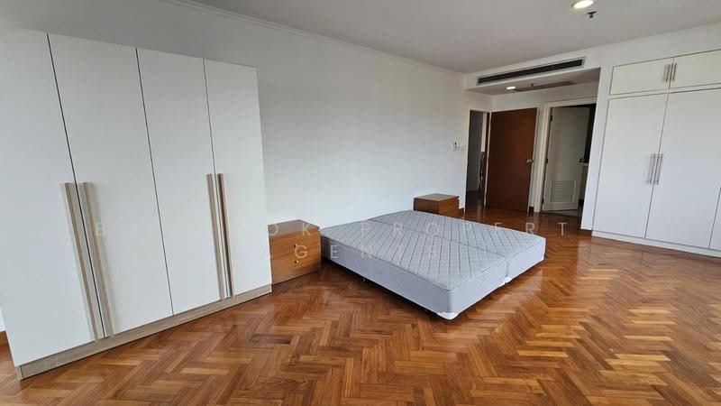 Baan Suan Plu, Bangkok, Soi Phatthanasin, Thung Maha Mek, Sathon, Bangkok, 4 Bedrooms, 300 sqm, Condo For Rent, by BANGKOK PROPERTY AGENTS, 500622472 - DDproperty.com
