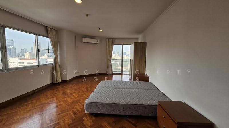 Baan Suan Plu, Bangkok, Soi Phatthanasin, Thung Maha Mek, Sathon, Bangkok, 4 Bedrooms, 300 sqm, Condo For Rent, by BANGKOK PROPERTY AGENTS, 500622472 - DDproperty.com