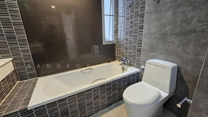Baan Suan Plu : บ้านสวนพลู, กรุงเทพ, ซอยพัฒนสิน, ทุ่งมหาเมฆ, สาทร, กรุงเทพ, 300 ตร.ม., คอนโด ให้เช่า, โดย BANGKOK PROPERTY AGENTS, 500622472 - DDproperty.com