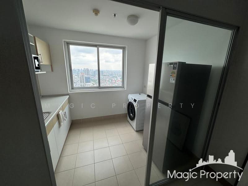 Supalai Park Ekkamai-Thonglor, Bangkok, Petchaburi Road, Bang Kapi, Huai Khwang, Bangkok, 2 Bedrooms, 84 sqm, Condo For Rent, by Magic Property, 500622490 - DDproperty.com