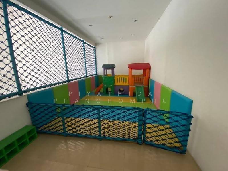 The Rajdamri, Bangkok, Ratchadamri Road, Lumphini, Pathum Wan, Bangkok, 1 Bedroom, 67 sqm, Condo For Rent, by Piyathida Phanchomphu, 500622515 - DDproperty.com