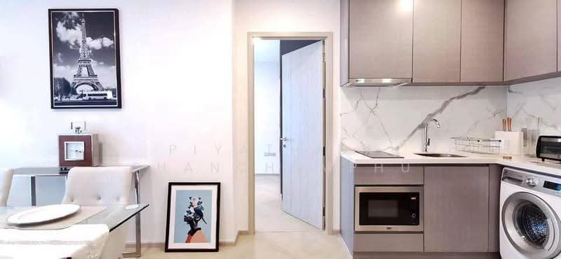 Rhythm Sukhumvit 36-38, Bangkok, 55 Soi Sukhumvit 36, Sukhumvit Road, Phra Kanong, Khlong Toei, Bangkok, 2 Bedrooms, 54 sqm, Condo For Rent, by Piyathida Phanchomphu, 500622525 - DDproperty.com
