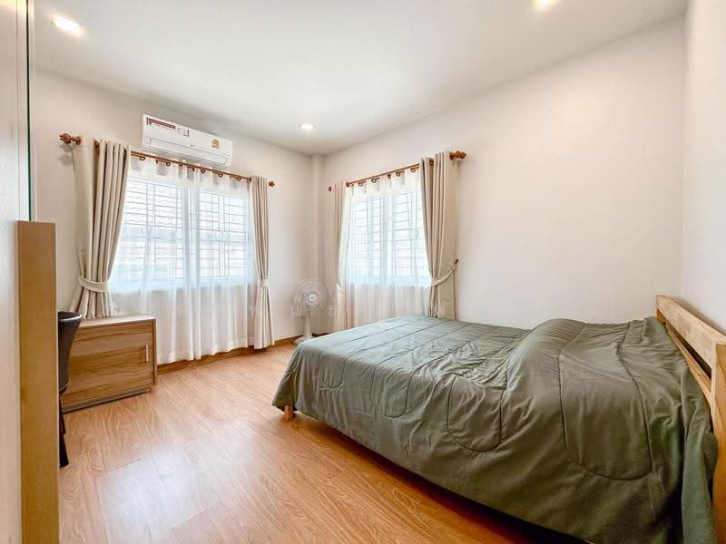 Urgent sale Fully Furnished 4bed Corner Unit at Nongprue, Chon Buri (Pattaya), Nong Pru, Bang Lamung (Pattaya), Chon Buri (Pattaya), 4 Bedrooms, 162 sqm, Single Detached House For Sale, by วชิราพันธ์ โฟรห์ลิค, 500622531 - DDproperty.com