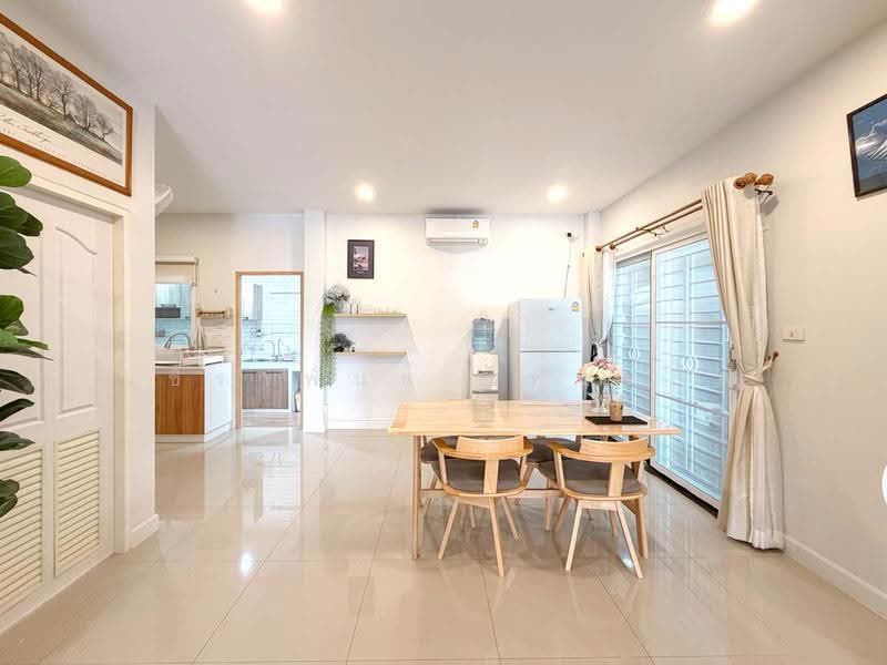 Urgent sale Fully Furnished 4bed Corner Unit at Nongprue, Chon Buri (Pattaya), Nong Pru, Bang Lamung (Pattaya), Chon Buri (Pattaya), 4 Bedrooms, 162 sqm, Single Detached House For Sale, by วชิราพันธ์ โฟรห์ลิค, 500622531 - DDproperty.com