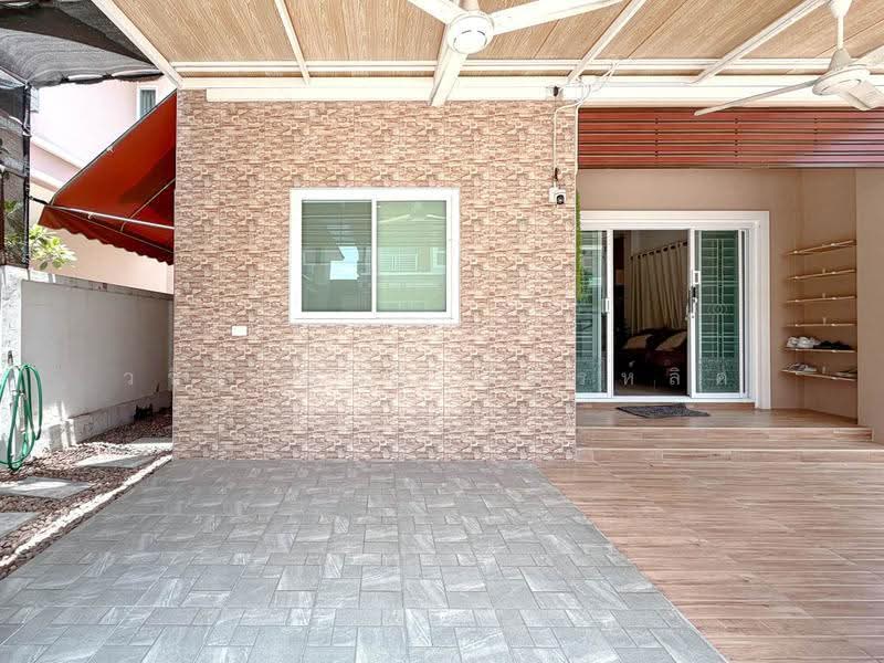 Urgent sale Fully Furnished 4bed Corner Unit at Nongprue, Chon Buri (Pattaya), Nong Pru, Bang Lamung (Pattaya), Chon Buri (Pattaya), 4 Bedrooms, 162 sqm, Single Detached House For Sale, by วชิราพันธ์ โฟรห์ลิค, 500622531 - DDproperty.com