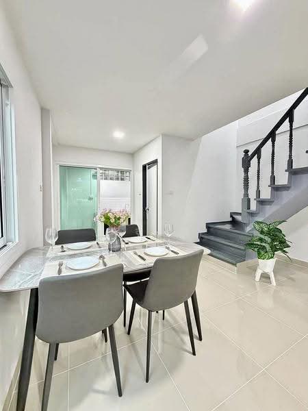 Kamon Lak Village, Nonthaburi, Bang Rak Pattana, Bang Bua Thong, Nonthaburi, 2 Bedrooms, 110 sqm, Townhouse For Sale, by บุษบากร (เจี๊ยบ), 500622560 - DDproperty.com