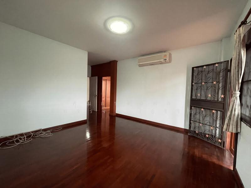บ้านเดี่ยว ศรีนครินทร์ ซ.โรงพยาบาลเปาโล ต.บางเมือง อ.เมืองสมุทรปราการ จ.สมุทรปราการ 10270, Samut Prakan, ศรีนครินทร์, Bang Mueng, Muang Samut Prakarn, Samut Prakan, 5 Bedrooms, 350 sqm, Single Detached House For Sale, by คุณอรรถพล ศรีบรรจง (อรรถ), 500622562 - DDproperty.com