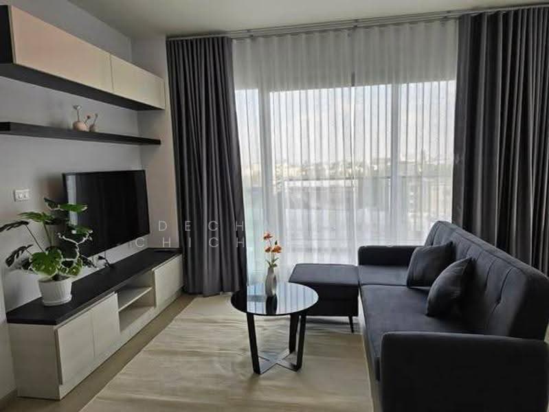 Life Ratchadapisek, Bangkok, 279 Ratchadapisaek Road, Huai Khwang, Bangkok, 2 Bedrooms, 65 sqm, Condo For Rent, by Dechatorn Chichaiyang, 500622571 - DDproperty.com