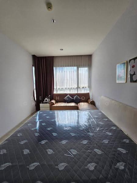 Life Ratchadapisek, Bangkok, 279 Ratchadapisaek Road, Huai Khwang, Bangkok, 2 Bedrooms, 65 sqm, Condo For Rent, by Dechatorn Chichaiyang, 500622571 - DDproperty.com