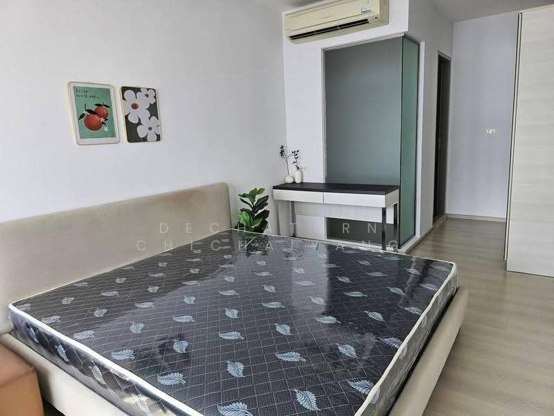 Life Ratchadapisek, Bangkok, 279 Ratchadapisaek Road, Huai Khwang, Bangkok, 2 Bedrooms, 65 sqm, Condo For Rent, by Dechatorn Chichaiyang, 500622571 - DDproperty.com